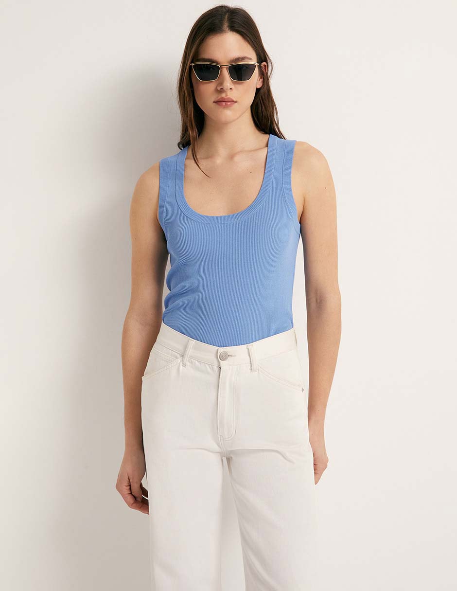 Top cuello redondo tirante ancho